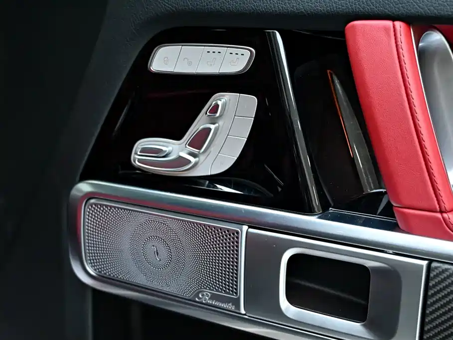 Mercedes-Benz Mercedes-Benz G-Class AMG 2022 AMG G 63 55th Anniversary Edition 2023 - thumbnail 22