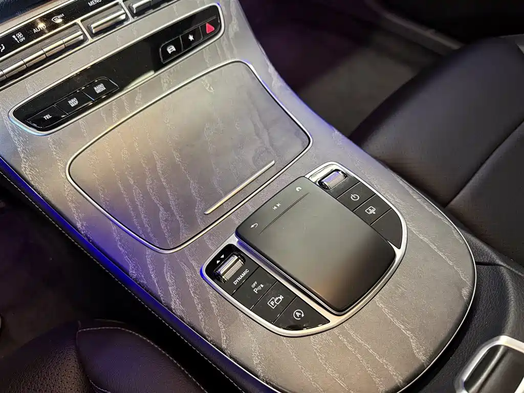 Mercedes-Benz Mercedes-Benz E-Class 2021 Model Year Facelift E 300 L Sport Luxury Edition 2021 - thumbnail 19