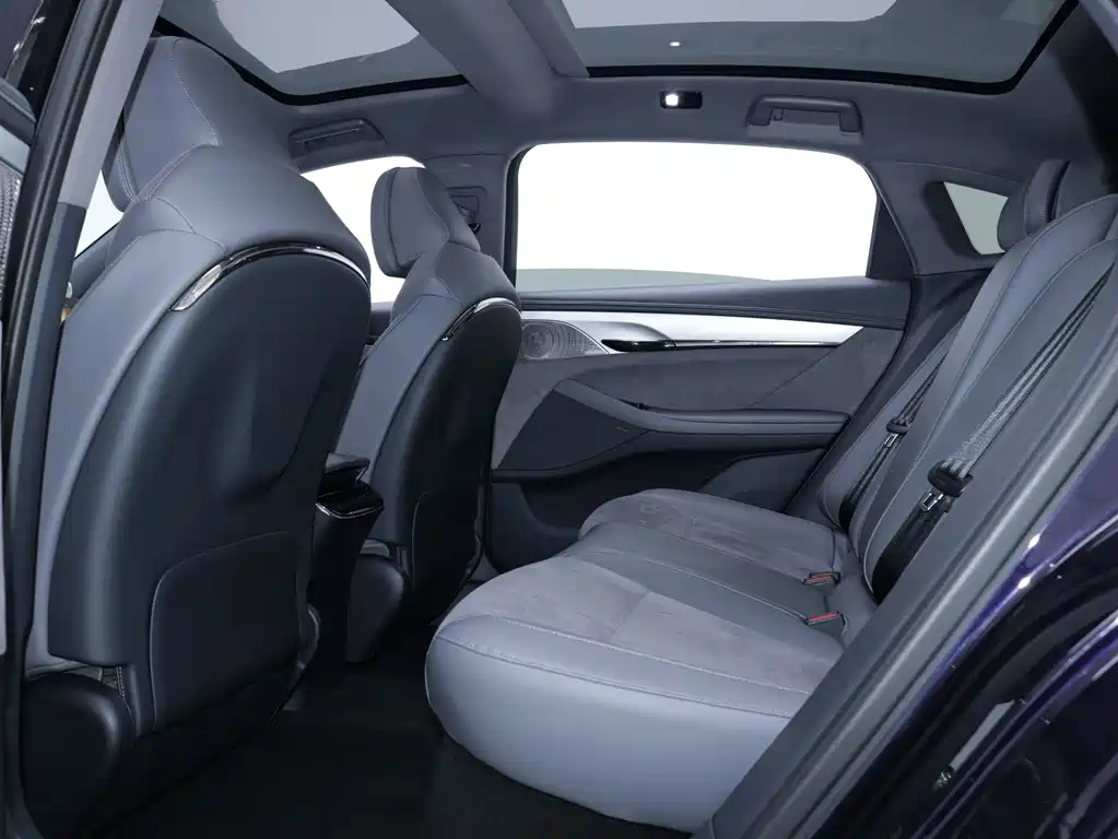 Lantu Auto Lantu Zhui Guang 2024 PHEV AWD Ultra Long Range Flagship Edition 2024 - thumbnail 5
