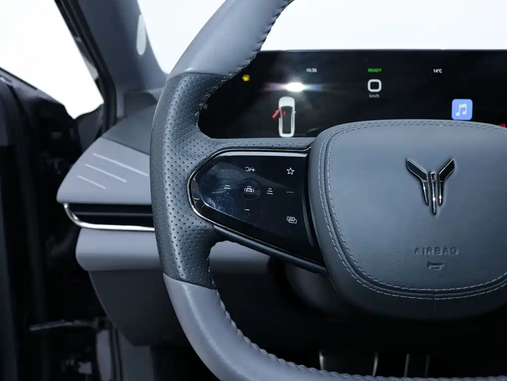 Lantu Auto Lantu Zhui Guang 2024 PHEV AWD Ultra Long Range Flagship Edition 2024 - thumbnail 11