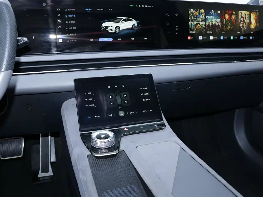 Lantu Auto Lantu Zhui Guang 2024 PHEV AWD Ultra Long Range Flagship Edition 2024 - thumbnail 12