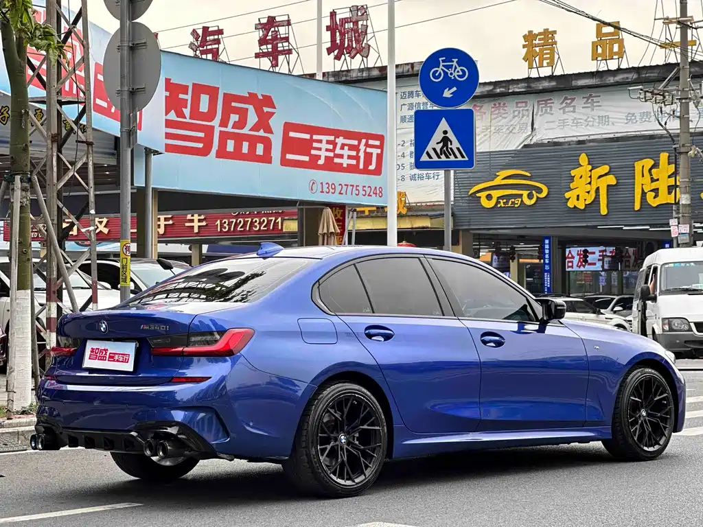 BMW BMW 3 Series 2020 325i M Sport Shadow Night Package 2020 - thumbnail 3