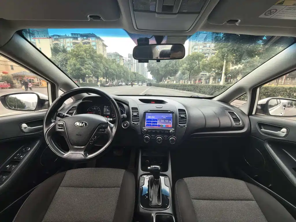 Kia Kia K3 2016 1.6L Automatic GLS 2016 - thumbnail 6