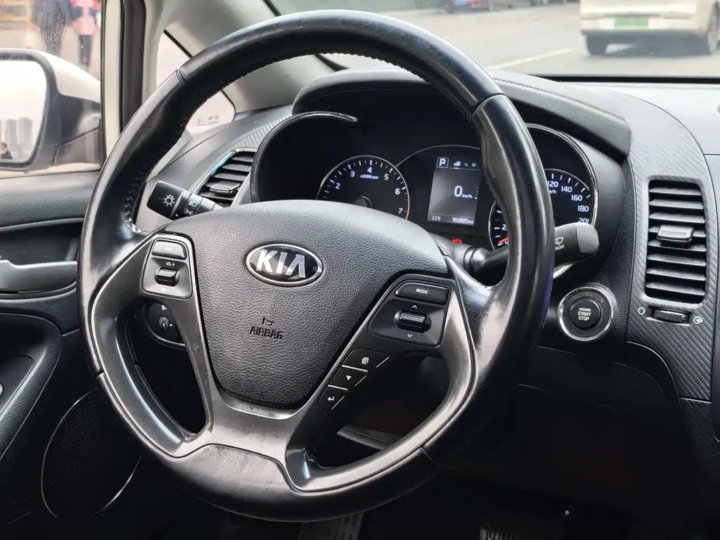 Kia Kia K3 2016 1.6L Automatic GLS 2016 - thumbnail 8