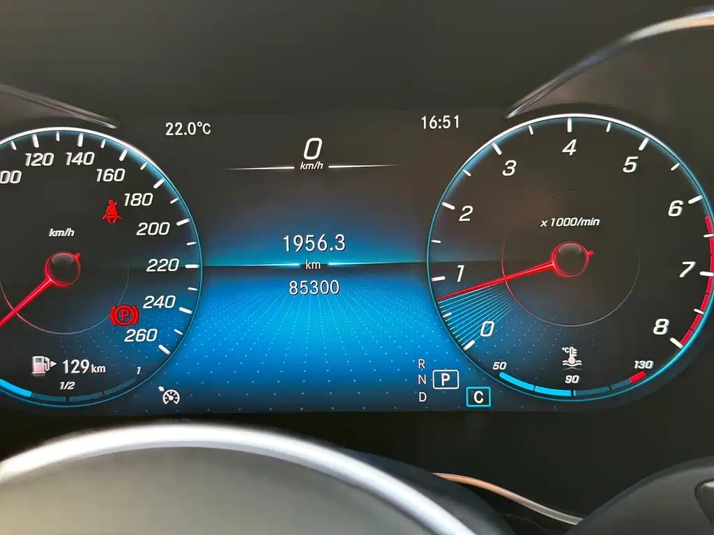 Mercedes-Benz Mercedes-Benz GLC 2020 Facelift GLC 260 L 4MATIC Sport Edition 2020 - thumbnail 8