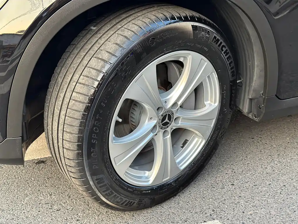 Mercedes-Benz Mercedes-Benz GLC 2020 Facelift GLC 260 L 4MATIC Sport Edition 2020 - thumbnail 16