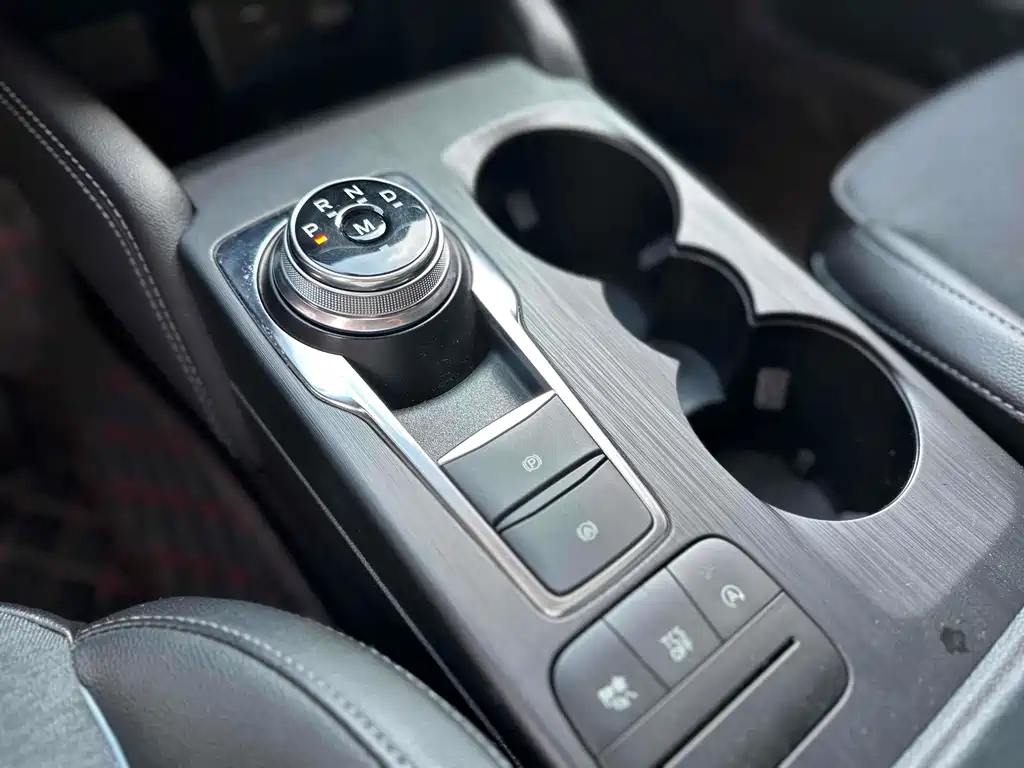 Ford Ford Focus Active 2021 EcoBoost 180 Automatic Trend Edition 2021 - thumbnail 12