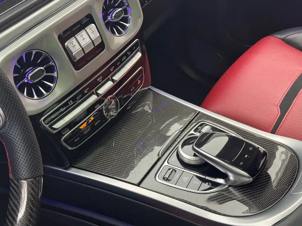 Mercedes-Benz Mercedes-Benz G-Class AMG 2019 AMG G 63 2019 - thumbnail 13
