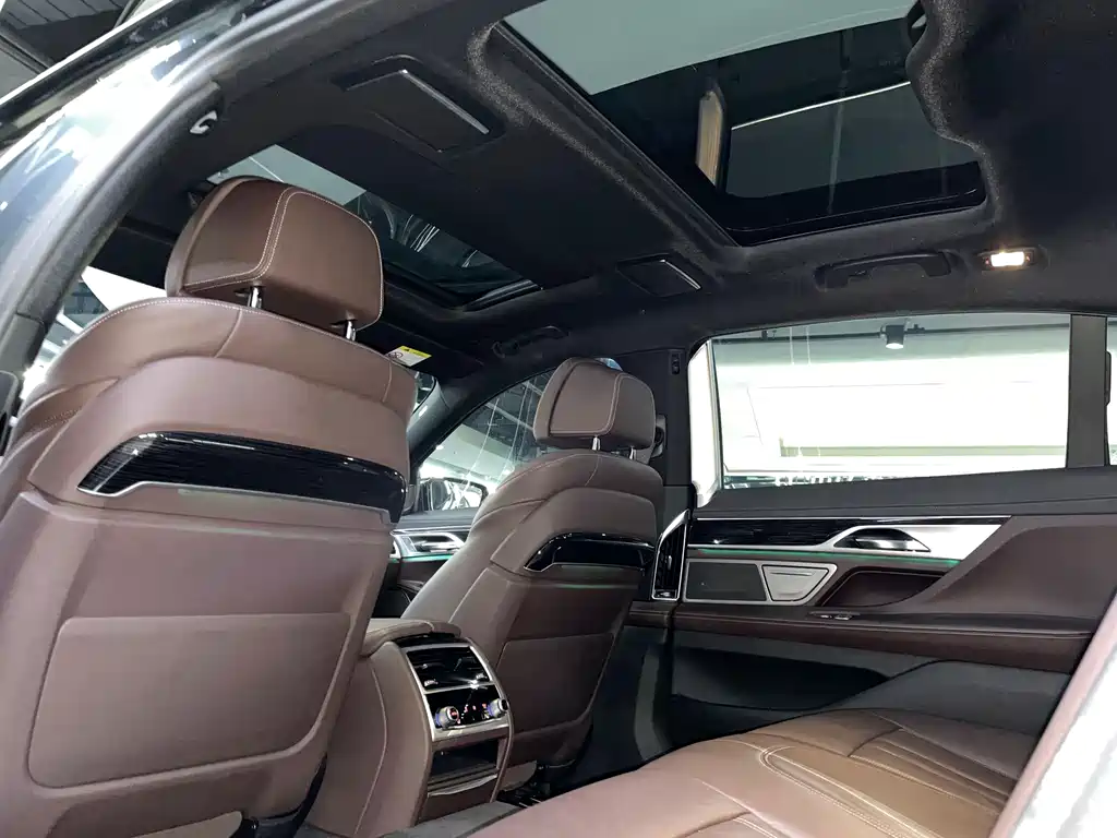 BMW BMW 7 Series 2018 730Li Leading Model M Sport Package 2019 - thumbnail 19