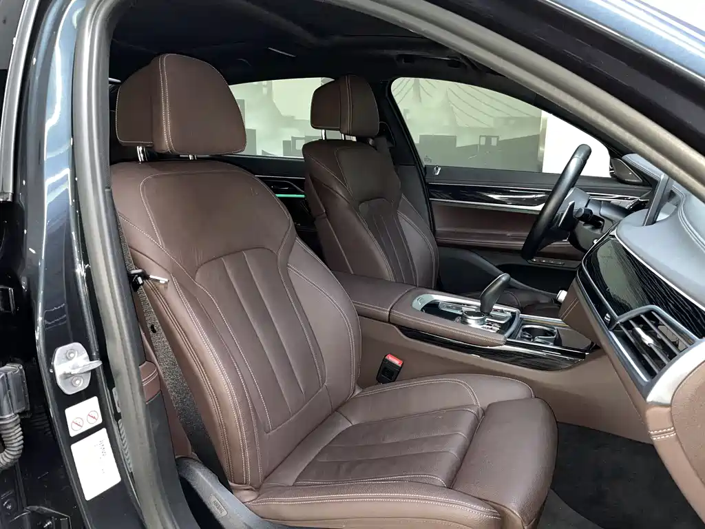 BMW BMW 7 Series 2018 730Li Leading Model M Sport Package 2019 - thumbnail 22