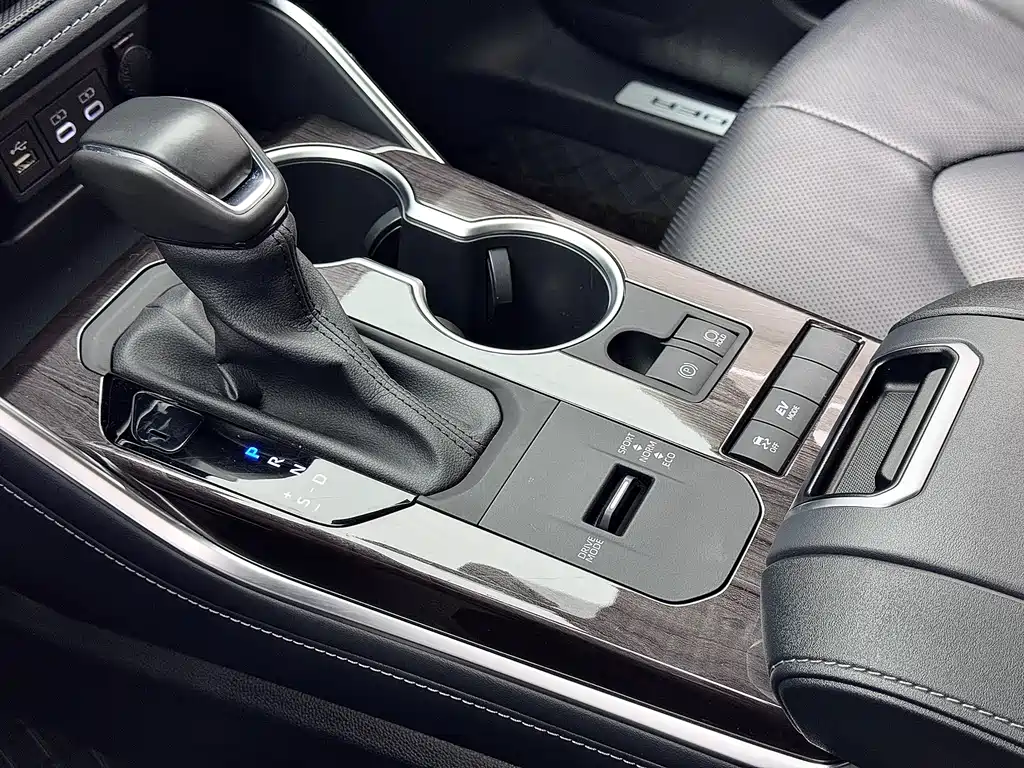 Toyota Toyota Highlander 2024 2.5L Intelligent Electric Hybrid Two-Wheel Drive Premium Edition 7-Seat 2024 - thumbnail 13