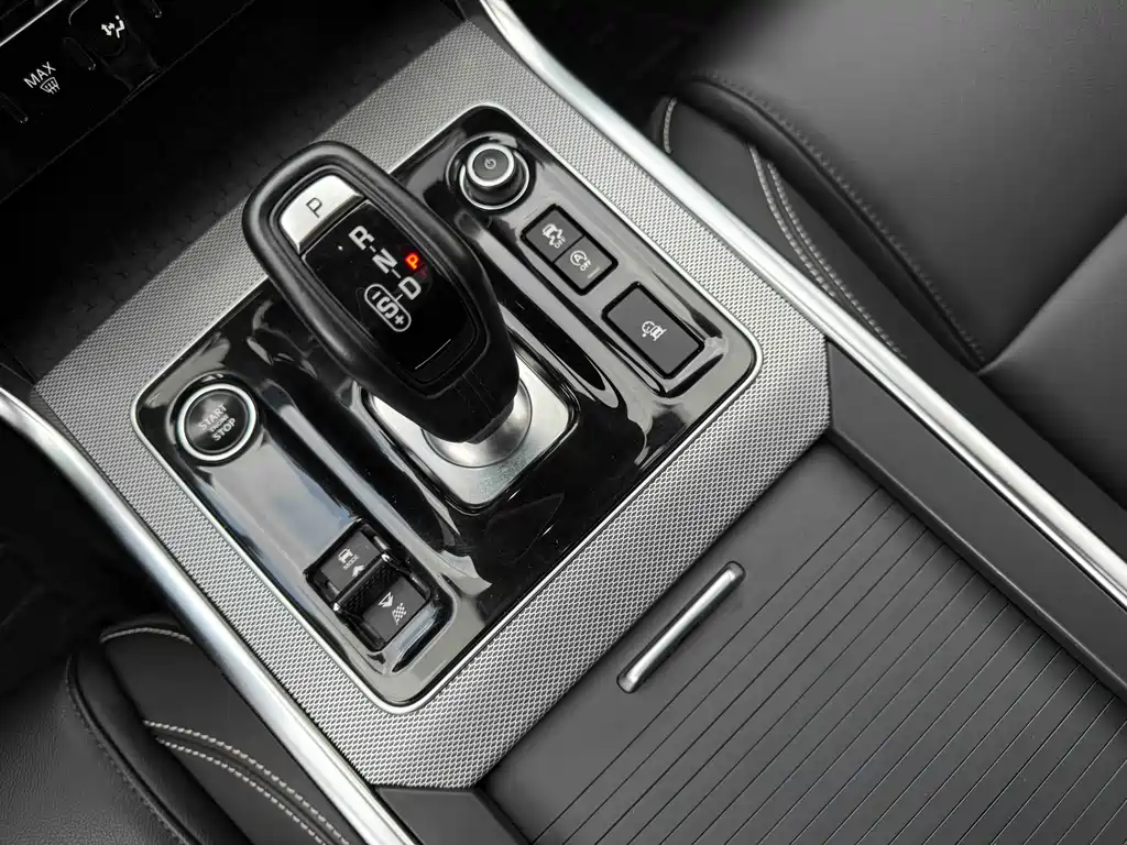 Jaguar Jaguar XEL 2022 2.0T 200PS R-DYNAMIC Youth Sport Edition 2022 - thumbnail 12