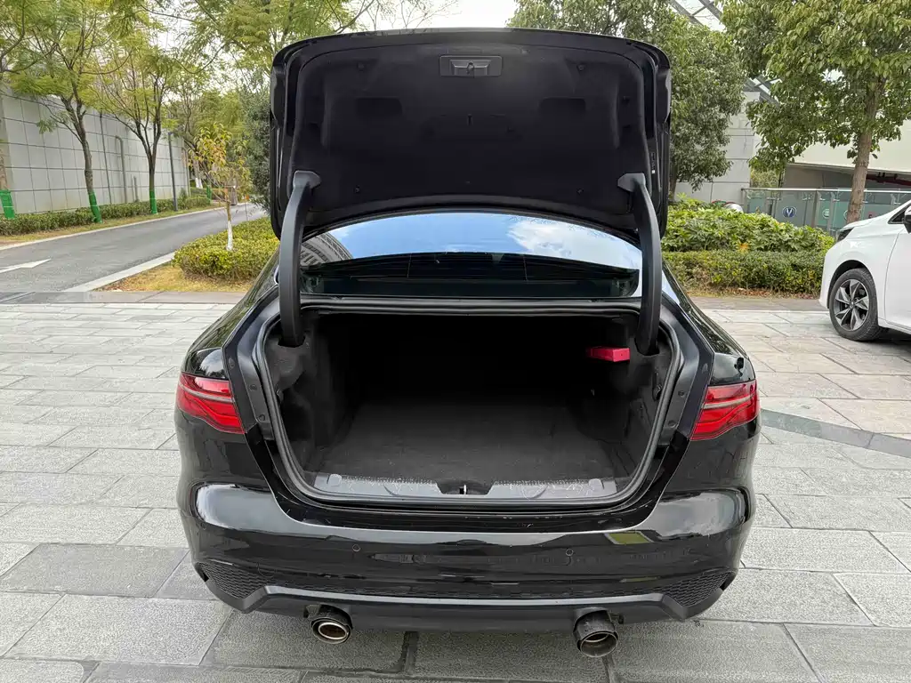 Jaguar Jaguar XEL 2022 2.0T 200PS R-DYNAMIC Youth Sport Edition 2022 - thumbnail 20