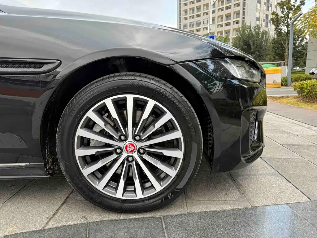 Jaguar Jaguar XEL 2022 2.0T 200PS R-DYNAMIC Youth Sport Edition 2022 - thumbnail 23