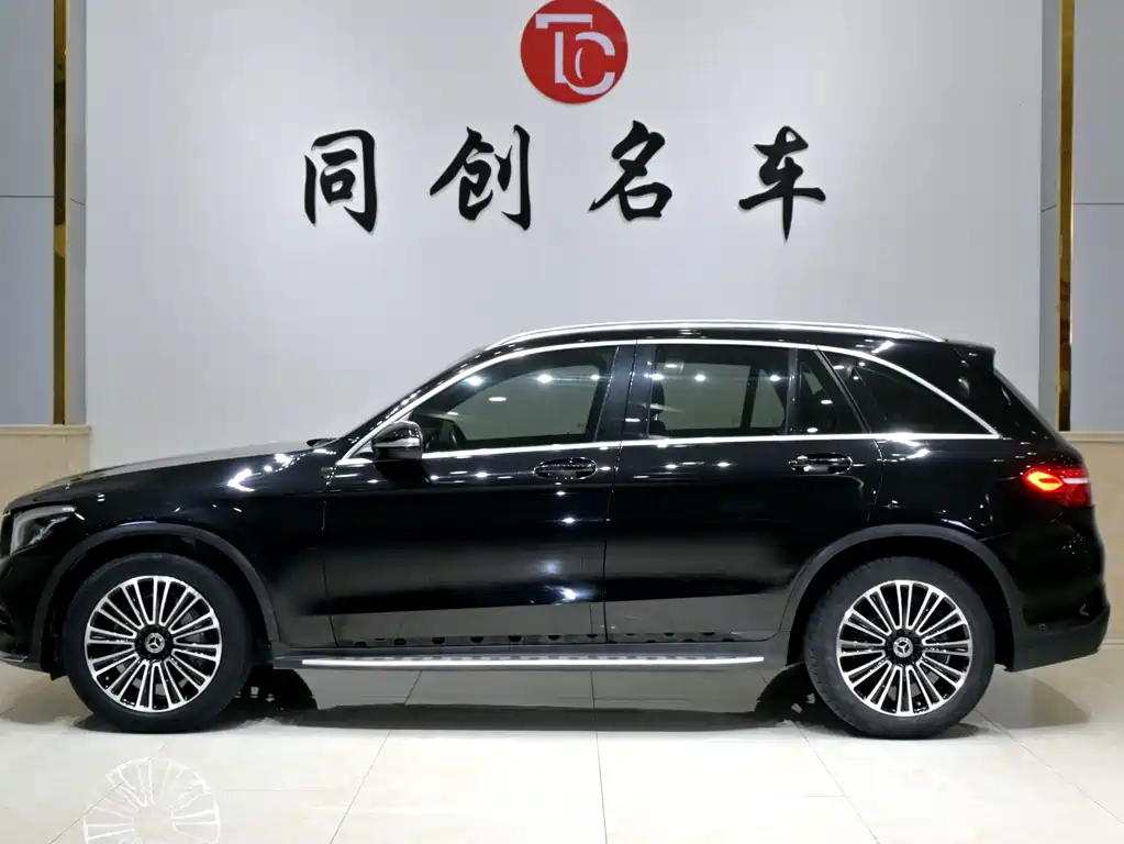 Mercedes-Benz Mercedes-Benz GLC 2018 Facelift GLC 260 4MATIC Sport Edition 2018 - thumbnail 4