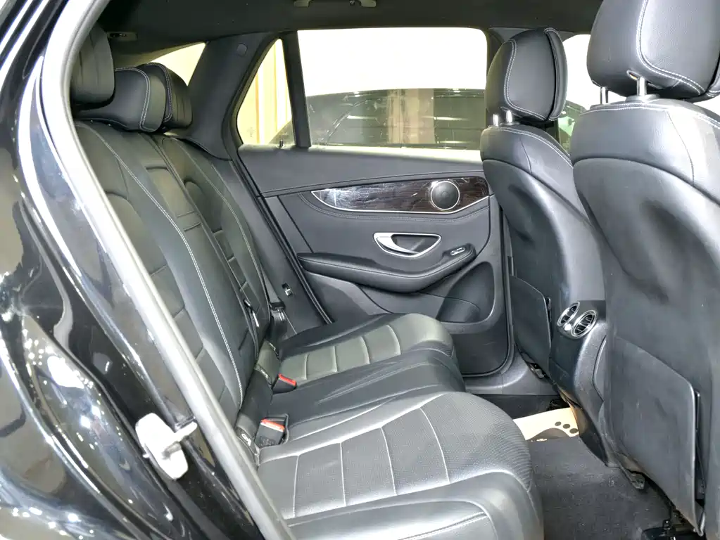 Mercedes-Benz Mercedes-Benz GLC 2018 Facelift GLC 260 4MATIC Sport Edition 2018 - thumbnail 12