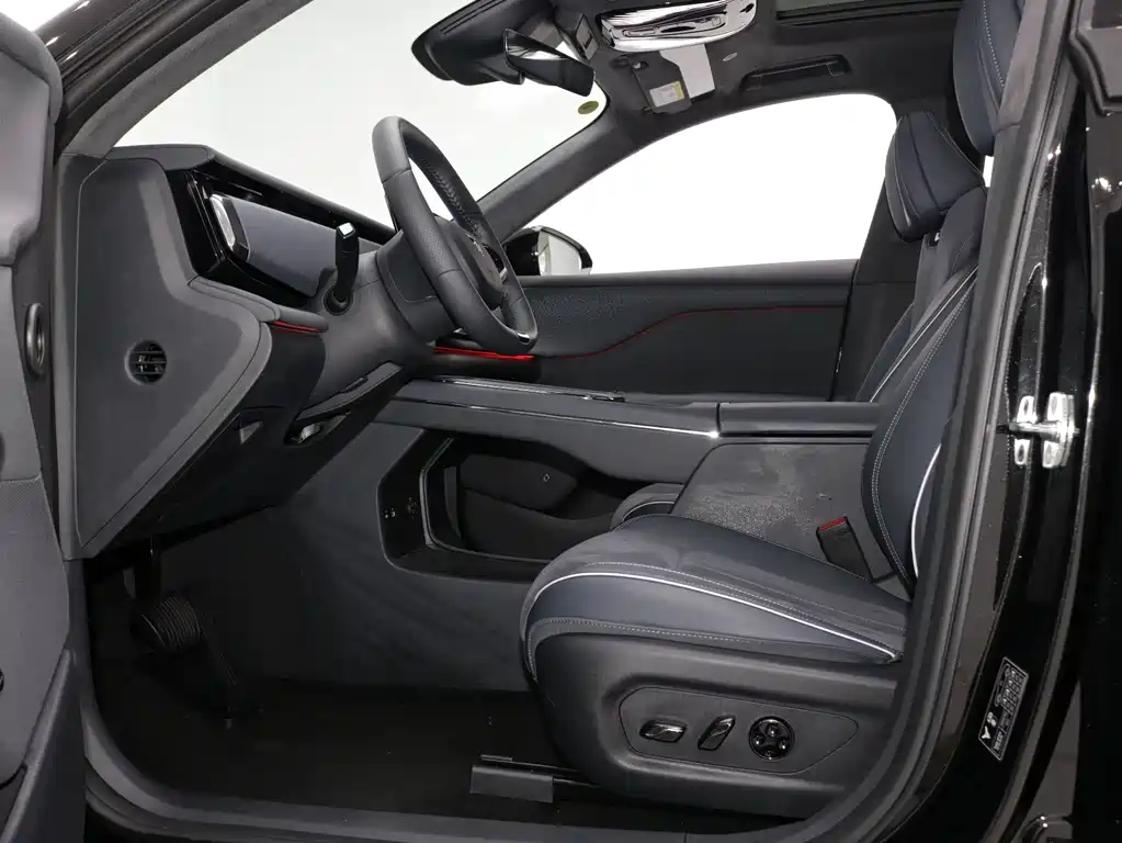 Lantu Automobile Lantu Zhiyin 2024 AWD Global Edition 2024 - thumbnail 5