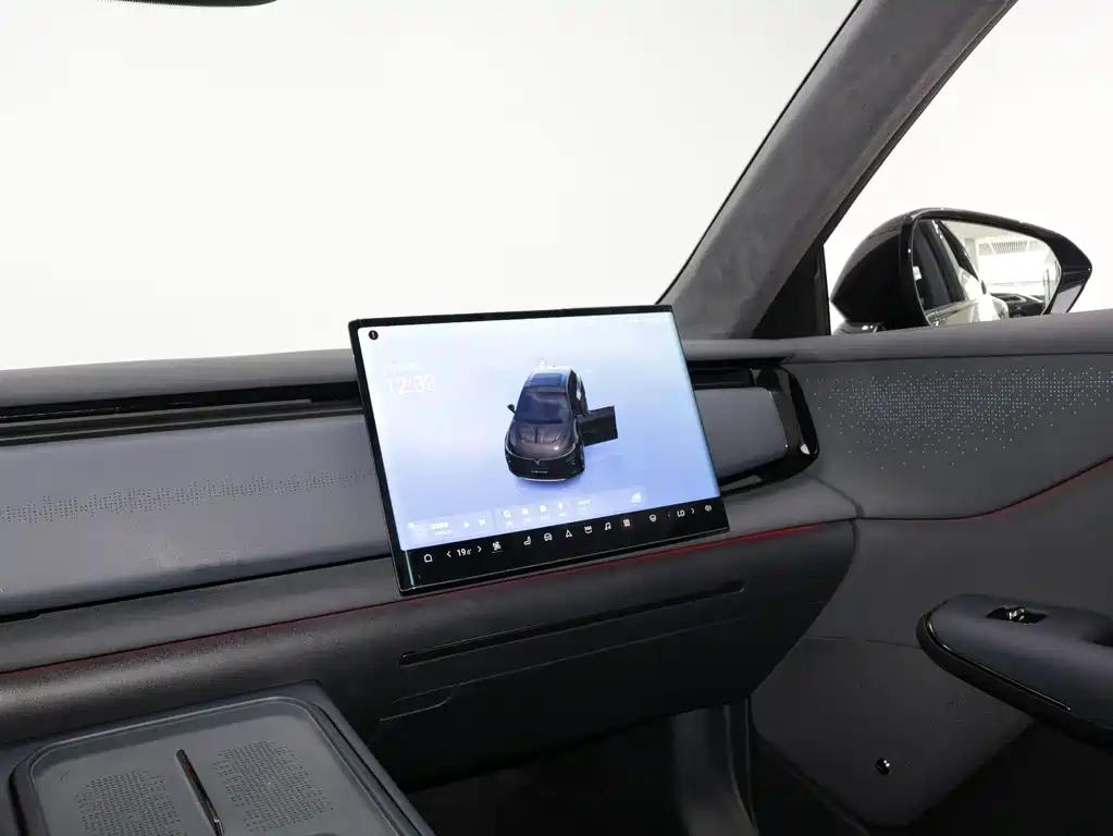 Lantu Automobile Lantu Zhiyin 2024 AWD Global Edition 2024 - thumbnail 12