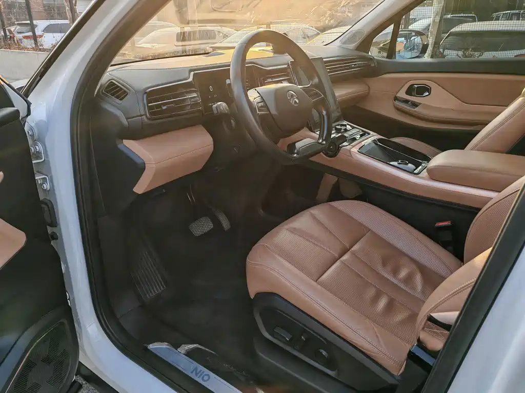 NIO NIO ES8 2018 355KM Standard Edition 7-seater 2019 - thumbnail 4
