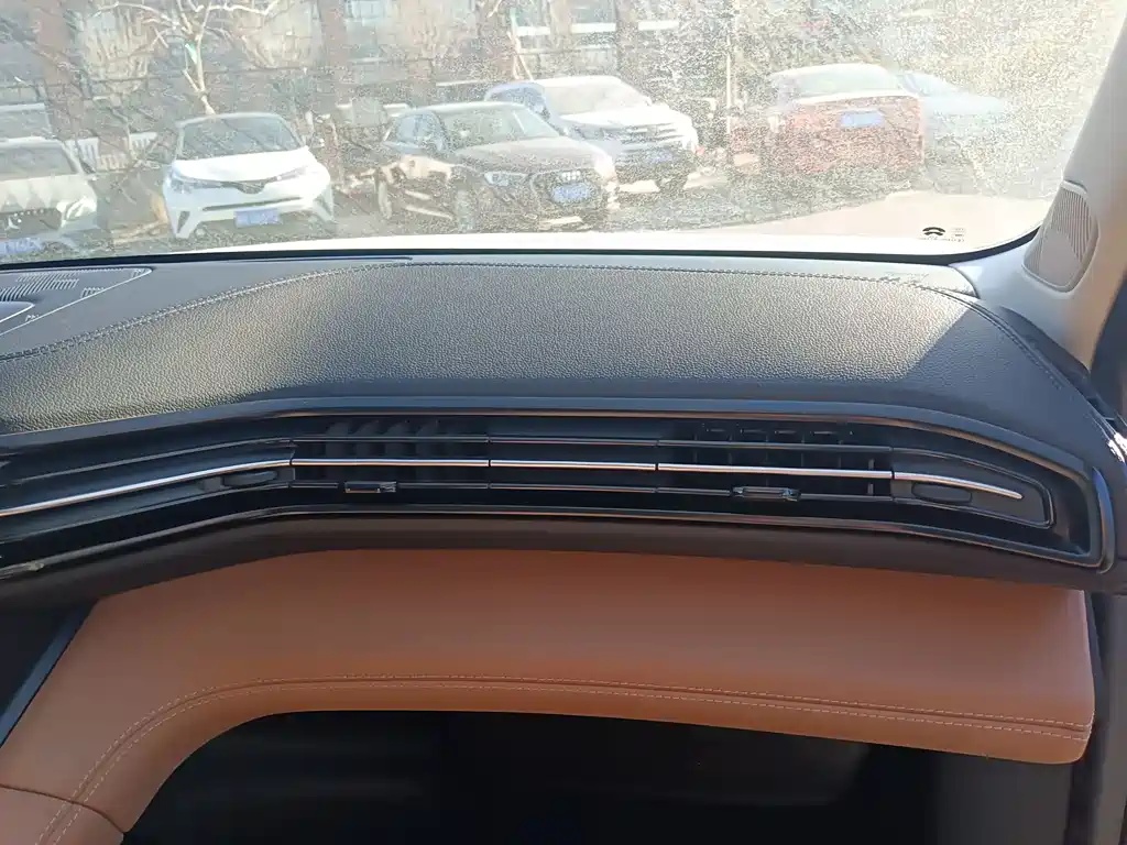NIO NIO ES8 2018 355KM Standard Edition 7-seater 2019 - thumbnail 26