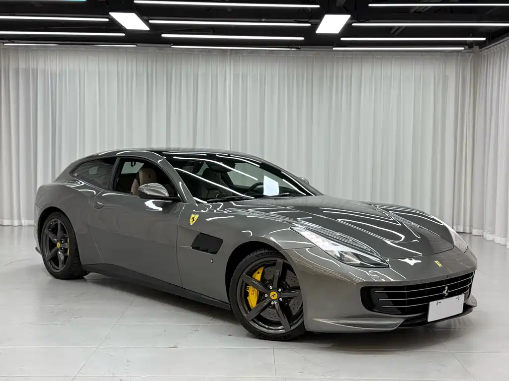 Ferrari Ferrari GTC4Lusso 2016 6.3L V12 2016 - thumbnail 2