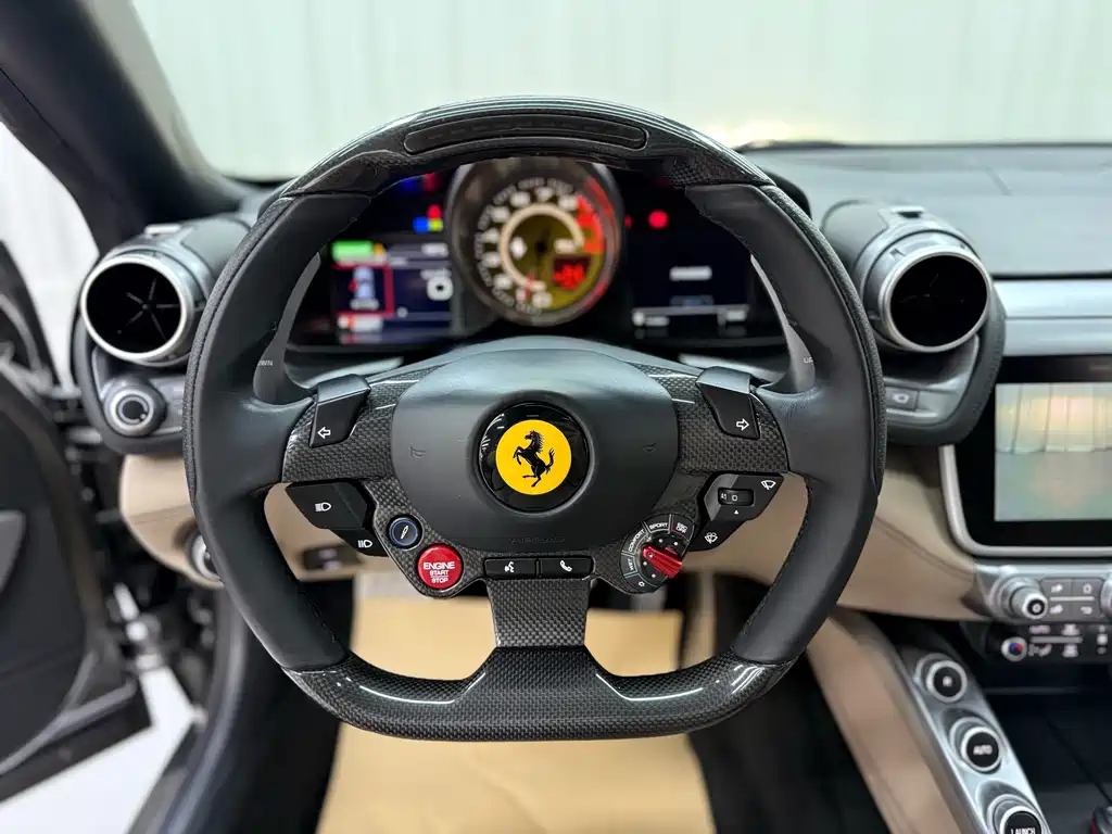 Ferrari Ferrari GTC4Lusso 2016 6.3L V12 2016 - thumbnail 14