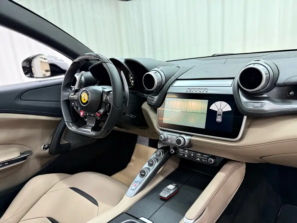 Ferrari Ferrari GTC4Lusso 2016 6.3L V12 2016 - thumbnail 19