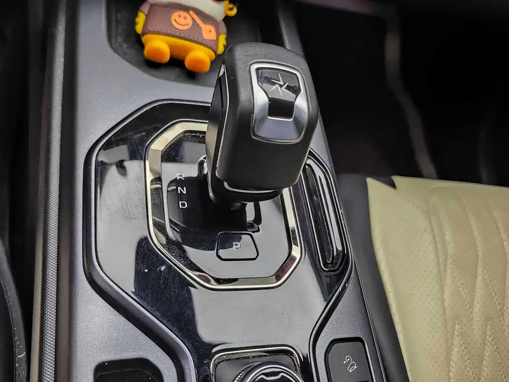 Geely Auto Geely ICON 2023 1.5TD Chocolate Premium Edition 2022 - thumbnail 9