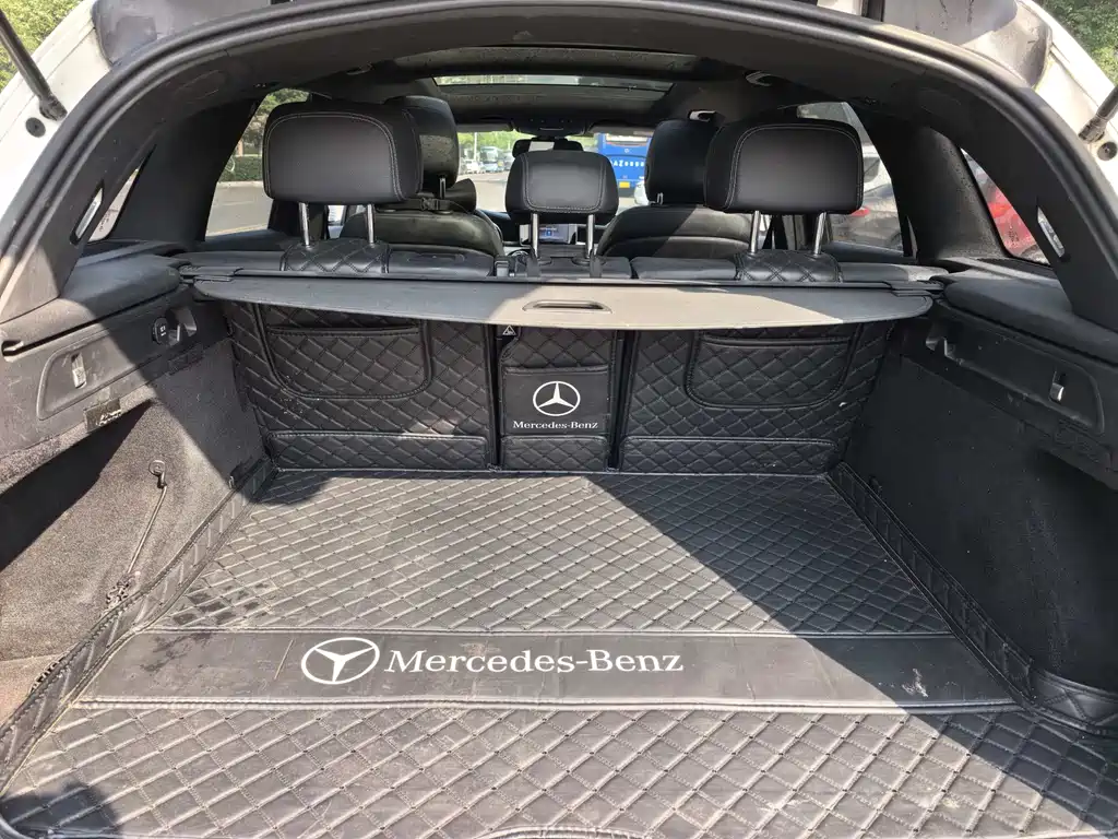 Mercedes-Benz Mercedes-Benz GLC 2018 GLC 260 4MATIC Sport Edition 2018 - thumbnail 14