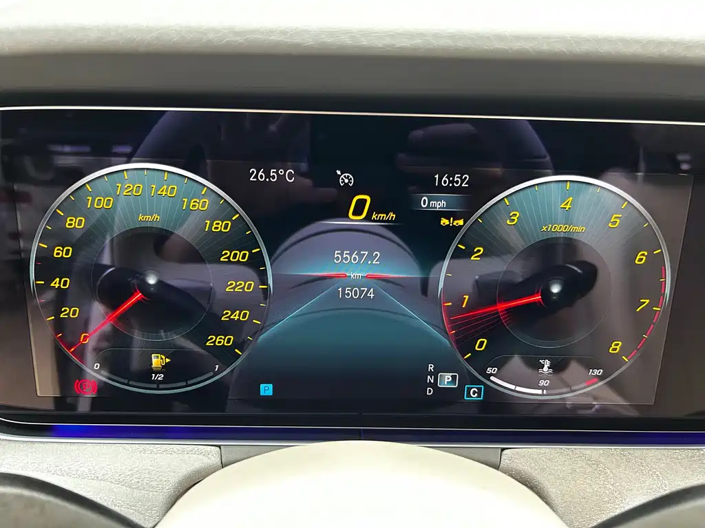 Mercedes-Benz Mercedes-Benz CLS 2023 Facelift CLS 300 AMG Line 2024 - thumbnail 9