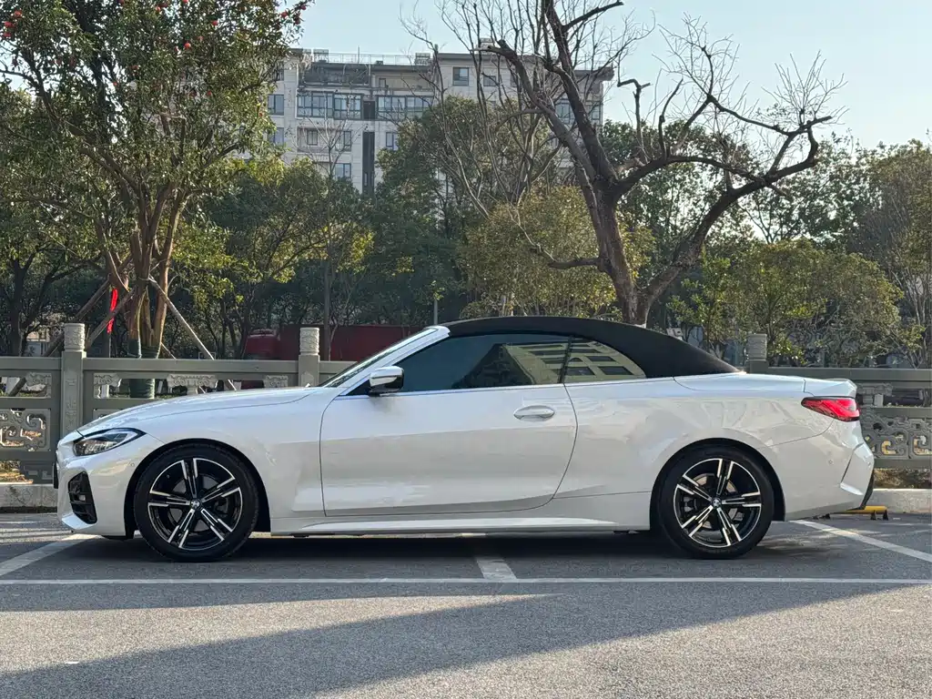 BMW BMW 4 Series 2022 425i Convertible M Sport Package 2022 - thumbnail 3