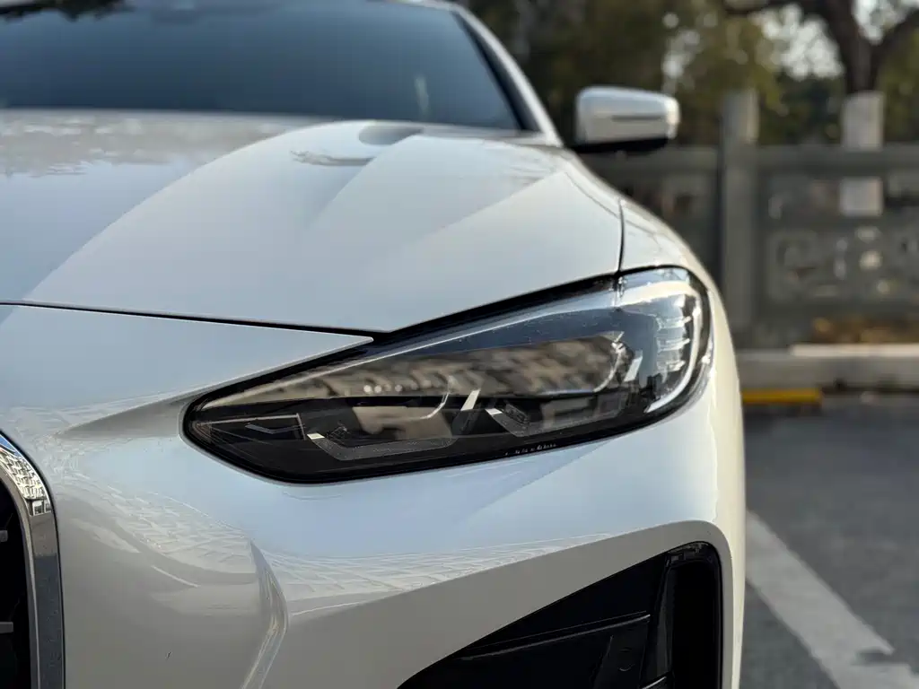 BMW BMW 4 Series 2022 425i Convertible M Sport Package 2022 - thumbnail 6