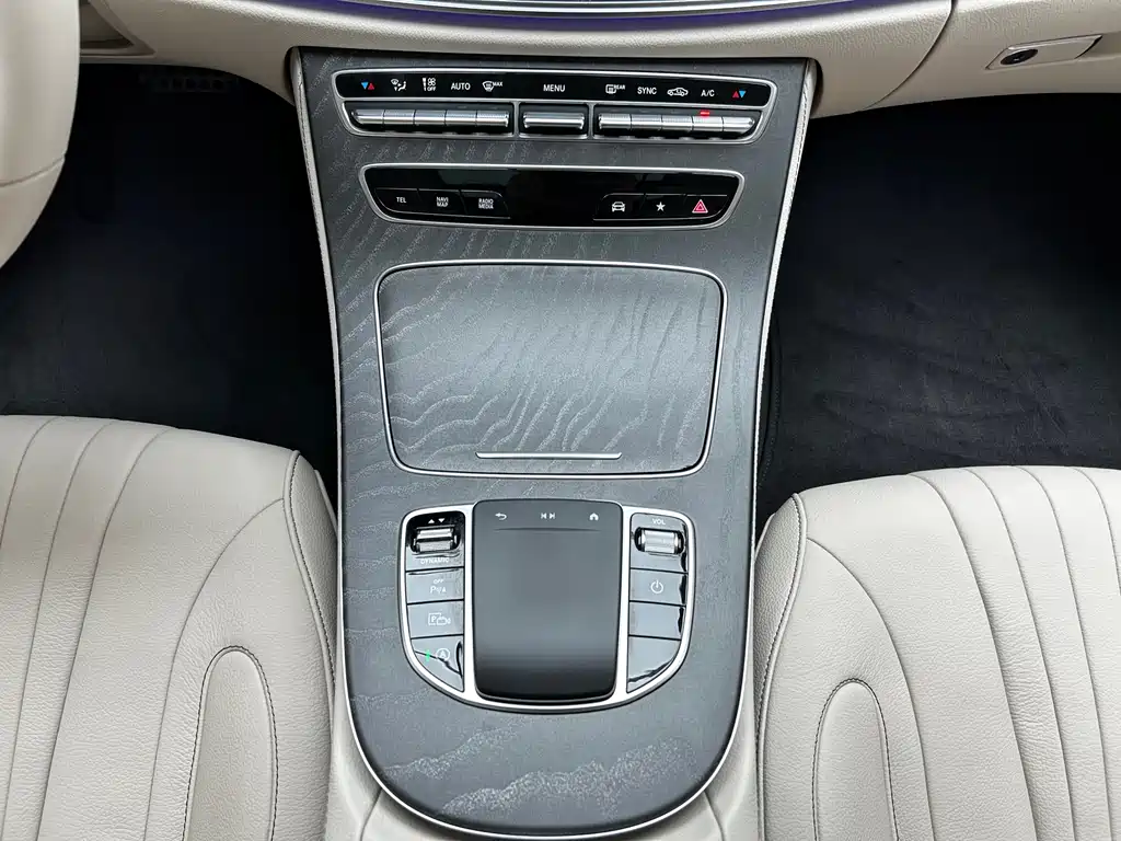 Mercedes-Benz Mercedes-Benz CLS 2023 Facelift CLS 300 AMG Line 2024 - thumbnail 16