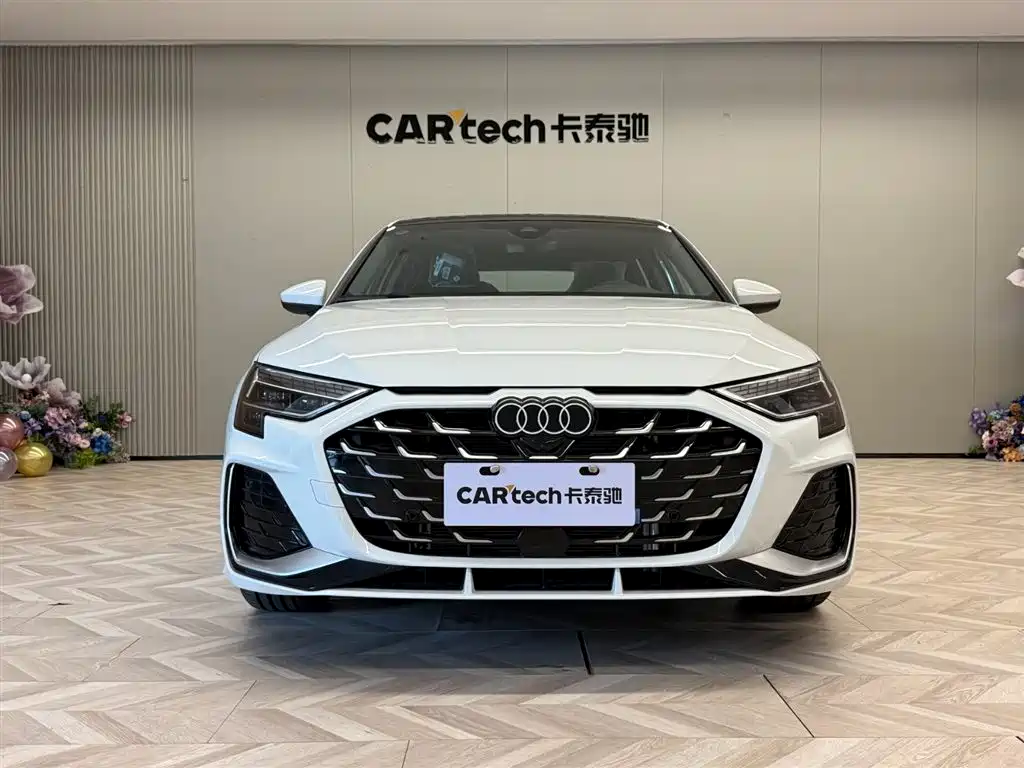 Audi Audi A3 2025 Sportback 35 TFSI Premium Plus 2026 - thumbnail 4