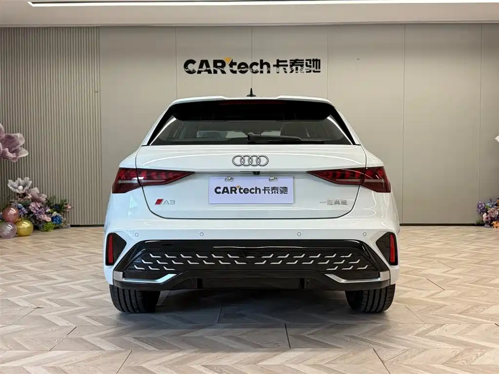 Audi Audi A3 2025 Sportback 35 TFSI Premium Plus 2026 - thumbnail 7