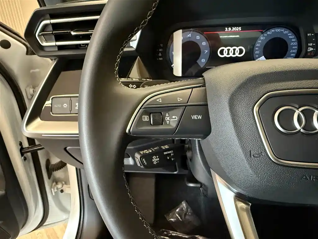 Audi Audi A3 2025 Sportback 35 TFSI Premium Plus 2026 - thumbnail 21