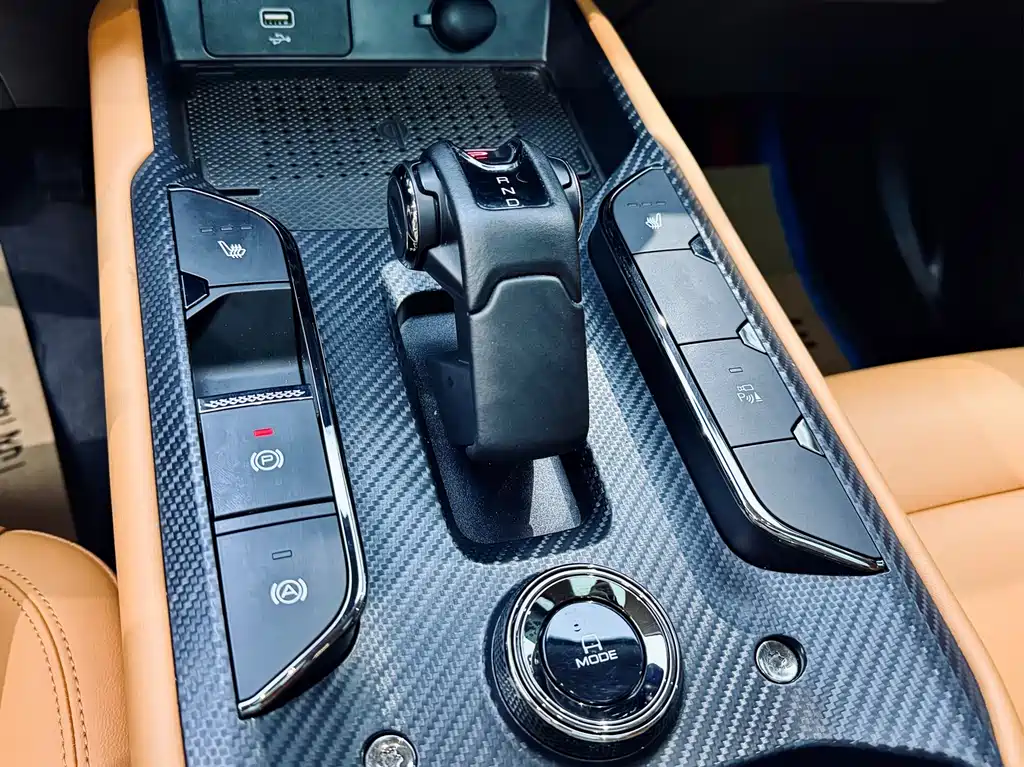 Haval Haval H6 Hybrid 2023 Hi4 145 Explorer Edition 2023 - thumbnail 19