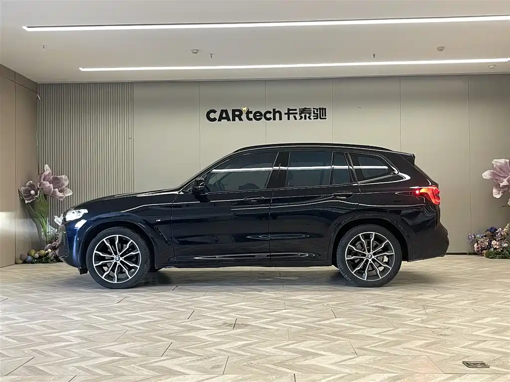 BMW BMW X3 2023 xDrive30i Leading M Night Package 2023 - thumbnail 8