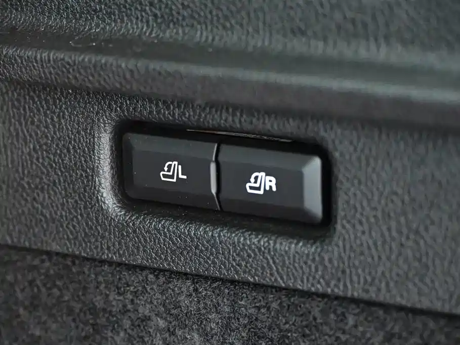 Lincoln Lynx 2024 2.0T AWD Premium Edition 2024 - thumbnail 29