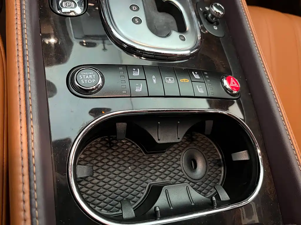 Bentley Bentley Flying Spur 2015 4.0T V8 Standard Edition 2016 - thumbnail 19