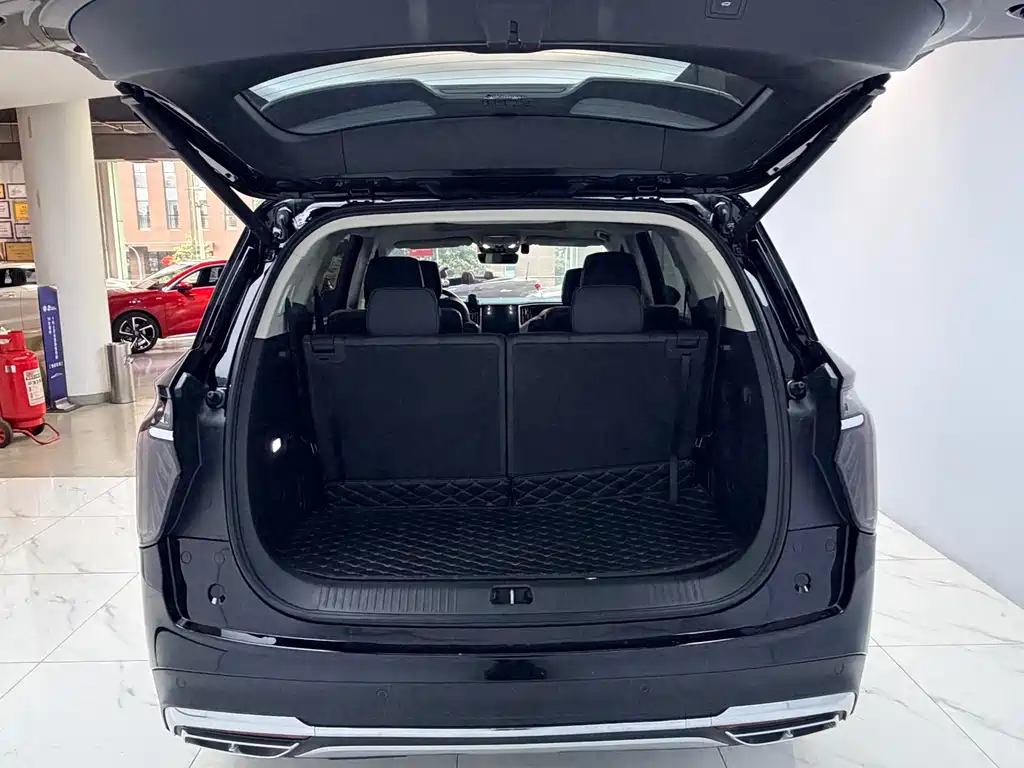 Hongqi Hongqi HS7 2023 2.0T Automatic AWD Flag Enjoyment Edition Six Seats 2023 - thumbnail 16