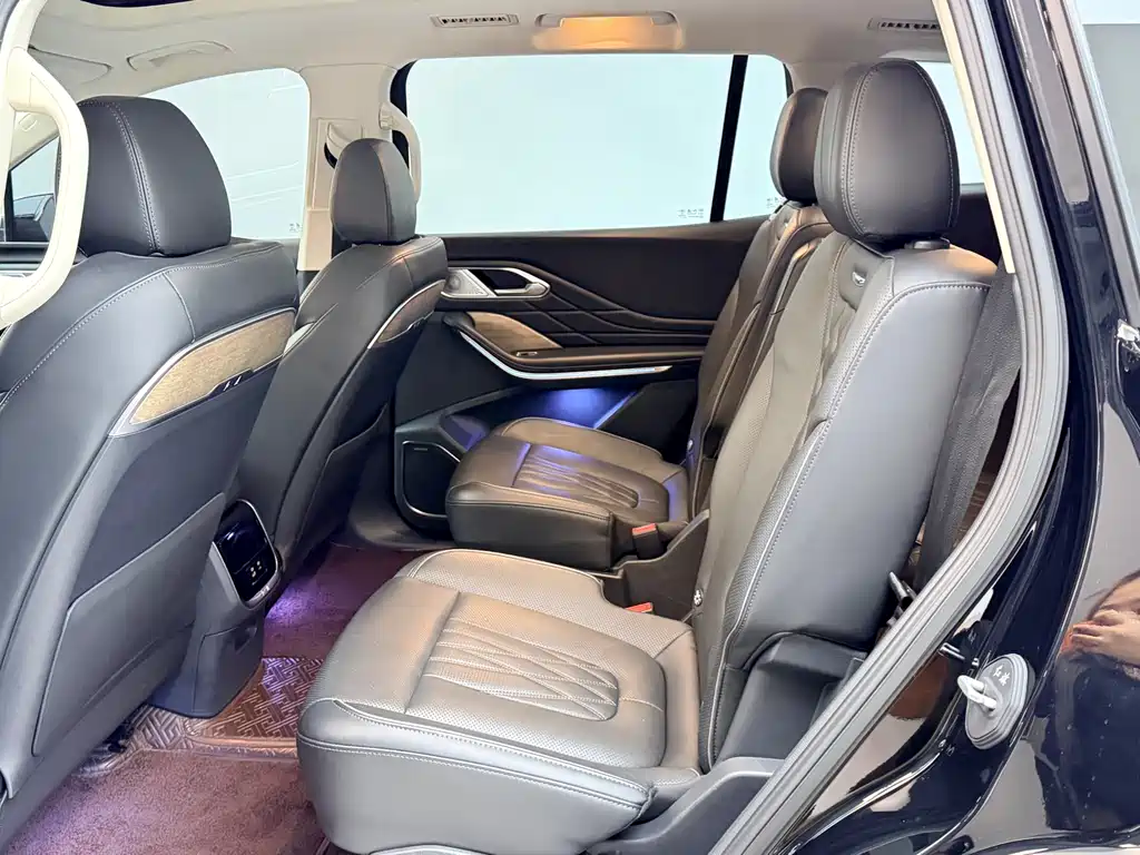 Hongqi Hongqi HS7 2023 2.0T Automatic AWD Flag Enjoyment Edition Six Seats 2023 - thumbnail 22