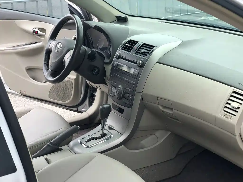 Toyota Toyota Corolla 2011 1.6L Automatic GL 2011 - thumbnail 12