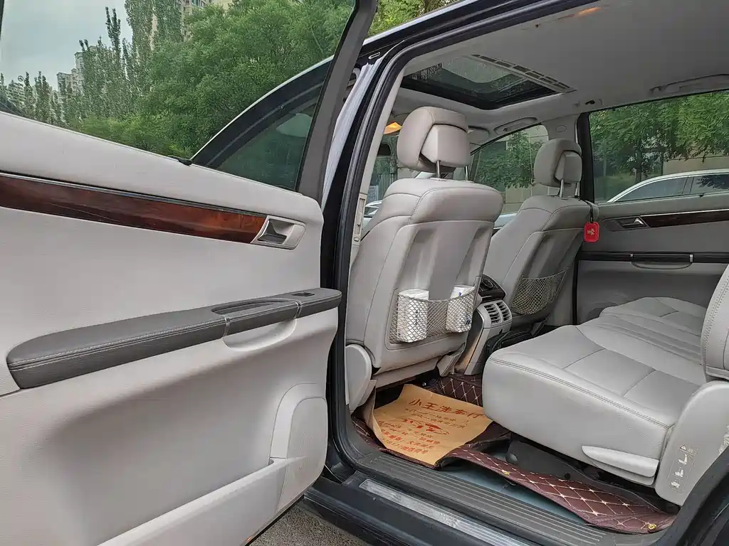 Mercedes-Benz Mercedes-Benz R-Class 2011 R 300 L Luxury 2012 - thumbnail 16
