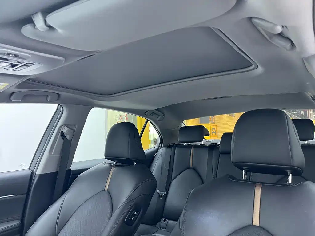 Toyota Camry 2023 2.0G Luxury Edition 2023 - thumbnail 12