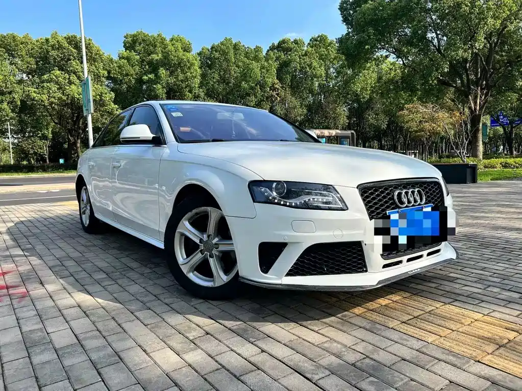 Audi Audi A4L 2012 2.0 TFSI Automatic Comfort Model 2012 - thumbnail 2