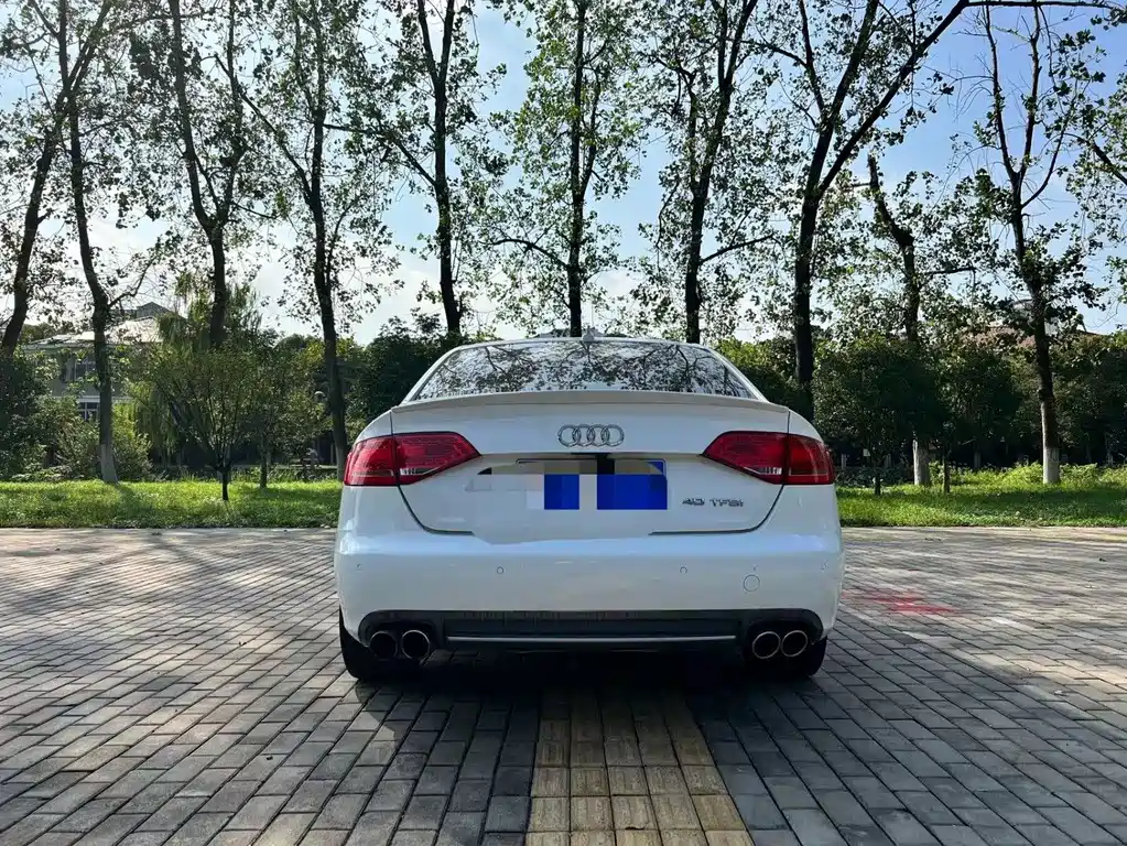 Audi Audi A4L 2012 2.0 TFSI Automatic Comfort Model 2012 - thumbnail 6