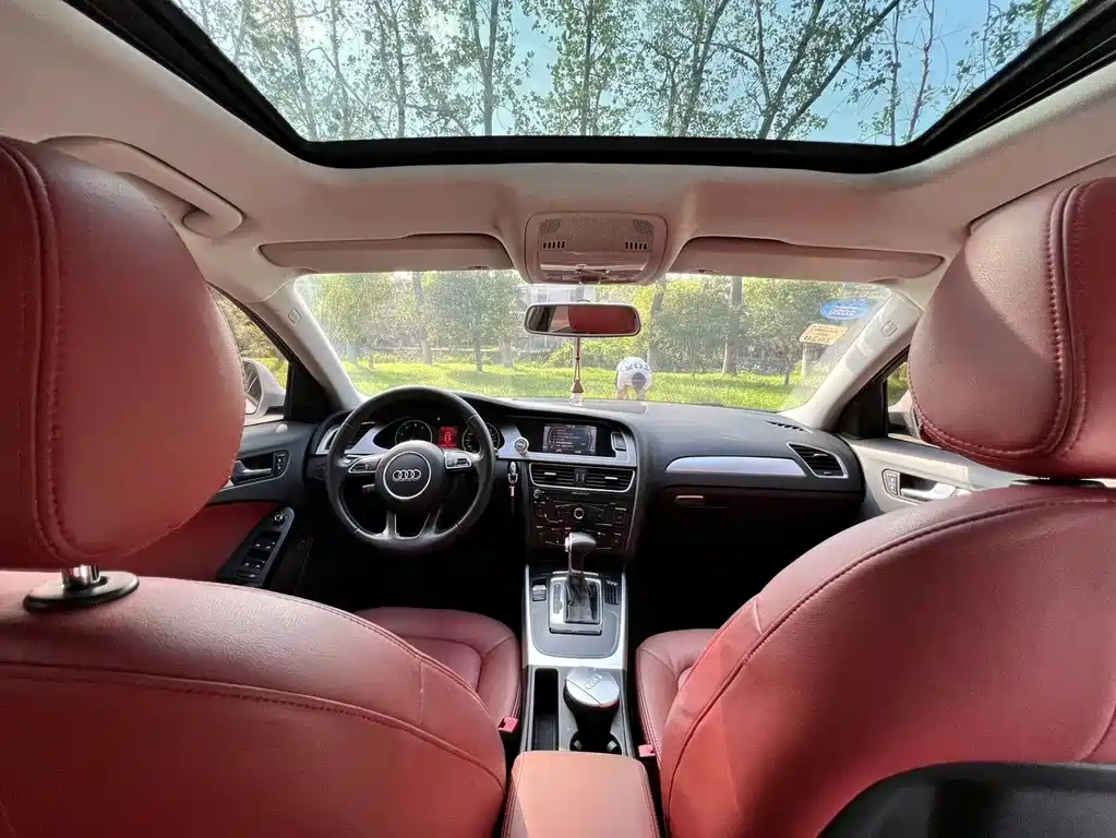 Audi Audi A4L 2012 2.0 TFSI Automatic Comfort Model 2012 - thumbnail 9