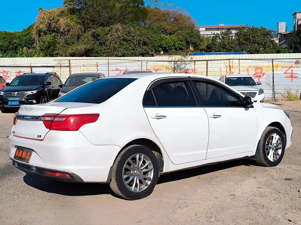 Geely Auto Geely Emgrand 2019 Upgrade Edition 1.5L CVT Luxury Model China VI 2019 - thumbnail 4