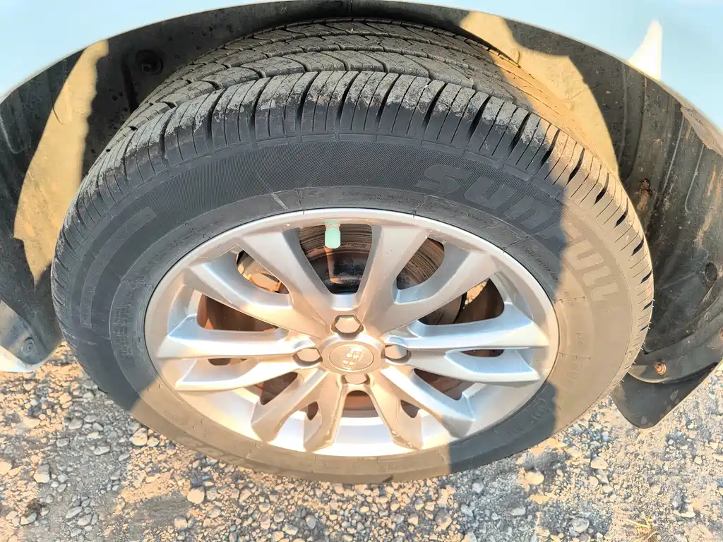 Geely Auto Geely Emgrand 2019 Upgrade Edition 1.5L CVT Luxury Model China VI 2019 - thumbnail 12
